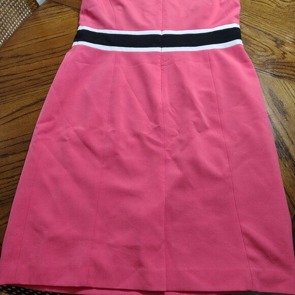 Sleeveles Dress - Picture 5 of 5